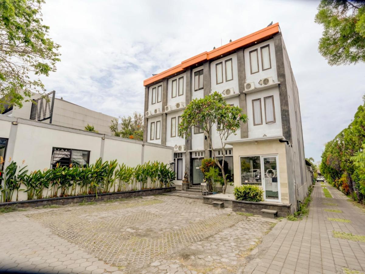 Hotel Warta Dua Denpasar  Exterior photo