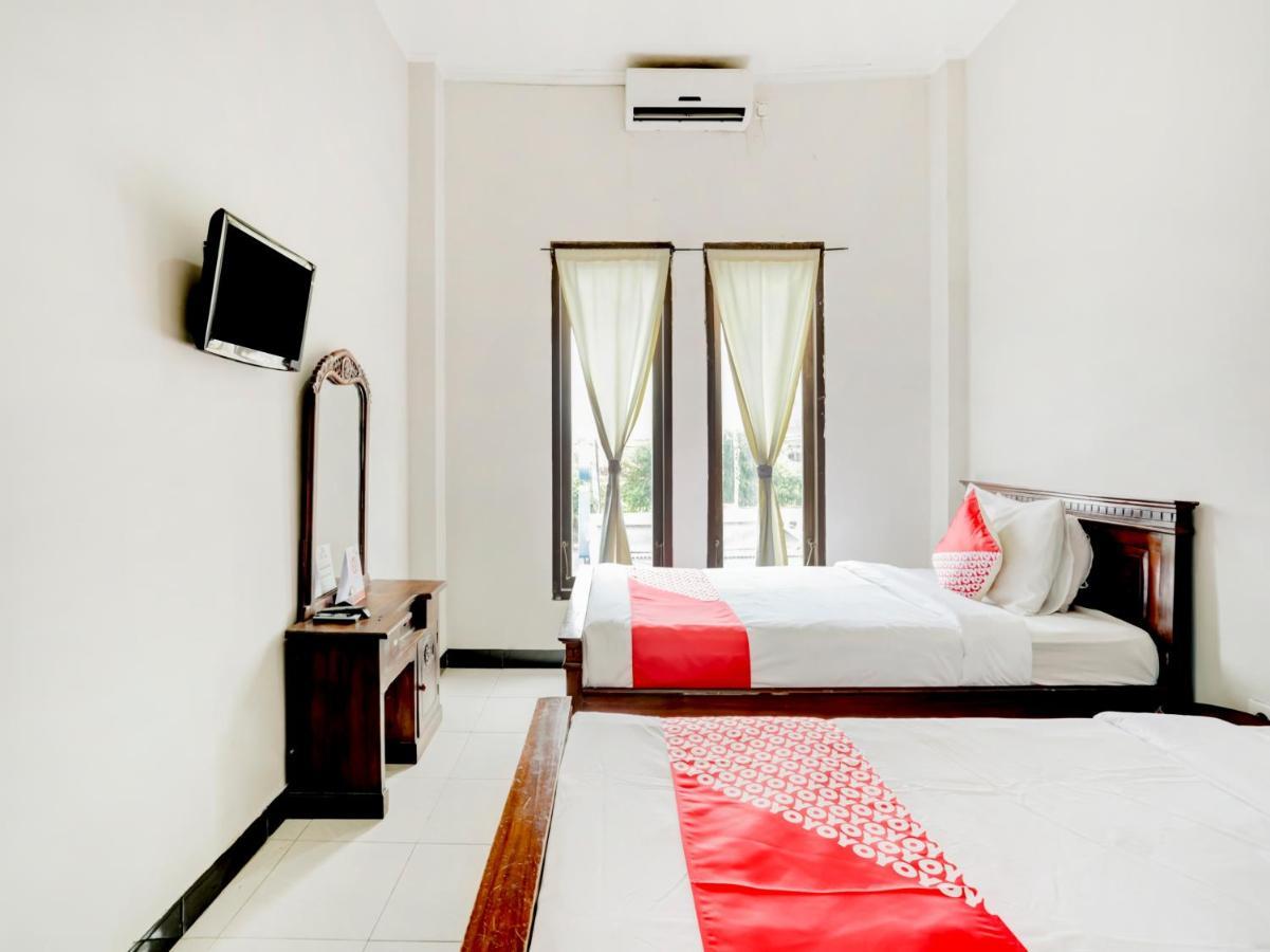 Hotel Warta Dua Denpasar  Exterior photo