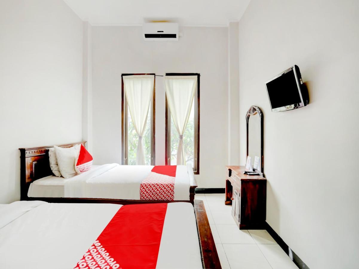 Hotel Warta Dua Denpasar  Exterior photo