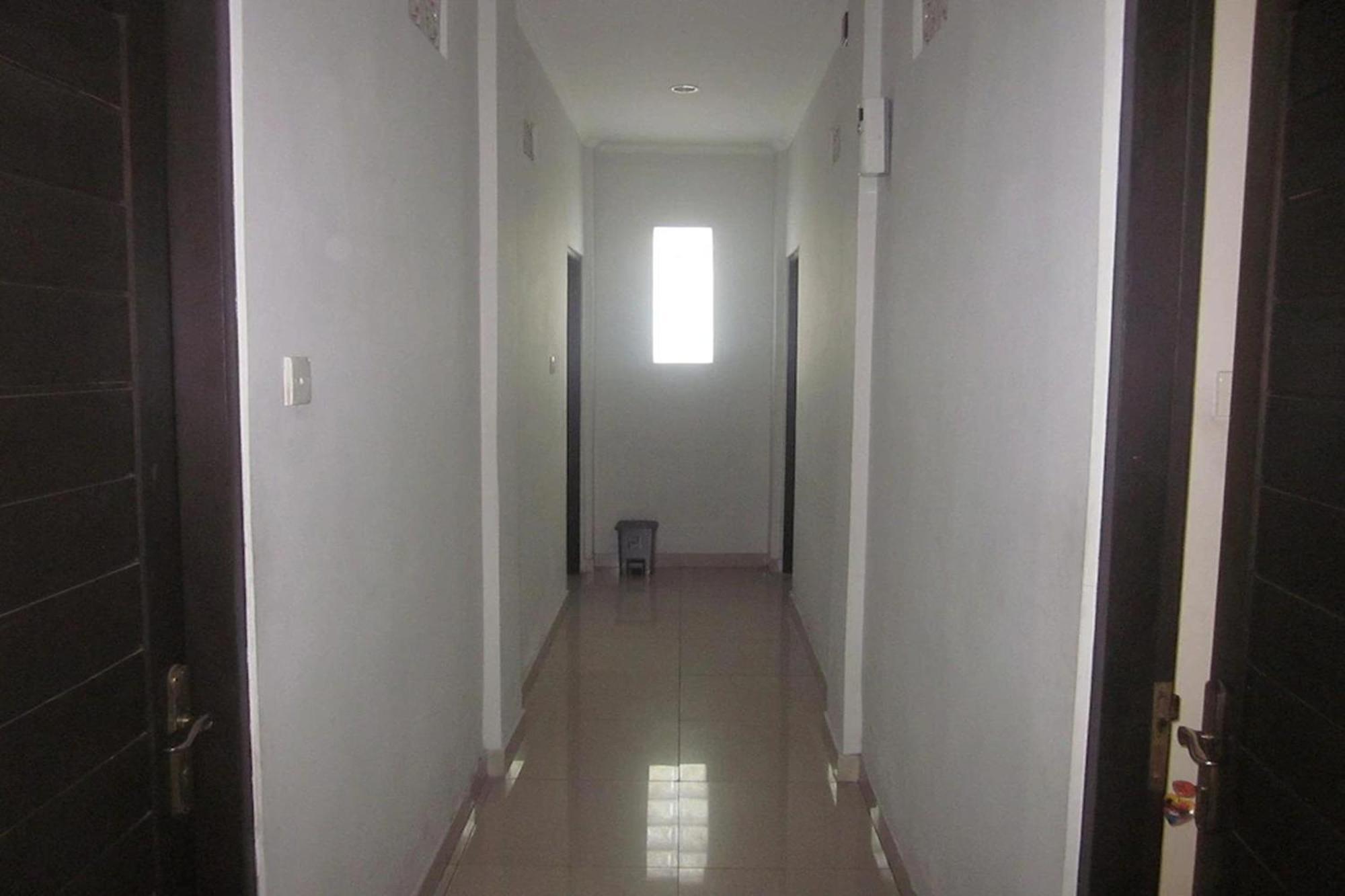 Hotel Warta Dua Denpasar  Exterior photo